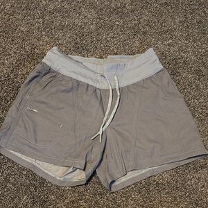 Athletic shorts